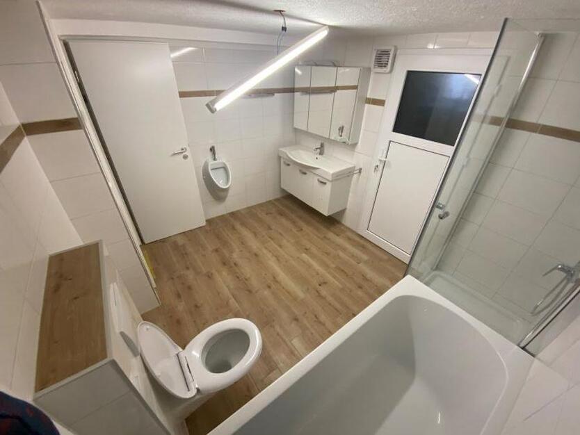 Schönes kleines 5 Zimmer Einfamilieneckhaus Rheinfelden mit Garten 5 zimmer