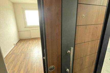 Wohnung Schneeberg Neustädtel - 3 Zimmer, 70 m&sup2;, 420&euro; | Angebot:25696287