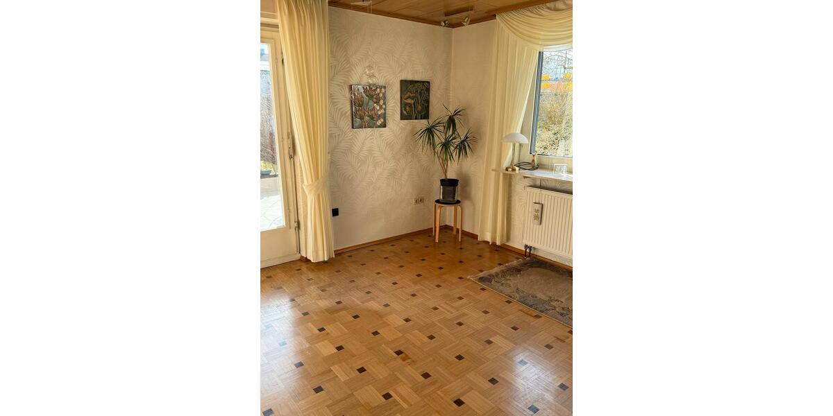 Wohnen auf Zeit Karlsruhe Innenstadt-Ost - 1 Zimmer, 23 m&sup2;, 580&euro; | Angebot:25350040