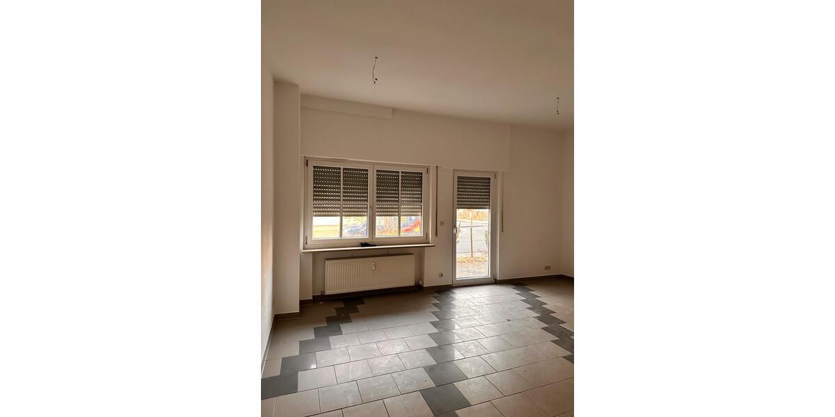 Etagenwohnung Forchheim - 4 Zimmer, 1.500&euro; | Angebot:25742539