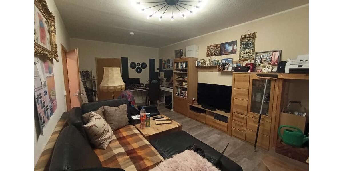 Hochparterre Großolbersdorf - 2 Zimmer, 46 m&sup2;, 230&euro; | Angebot:24690493