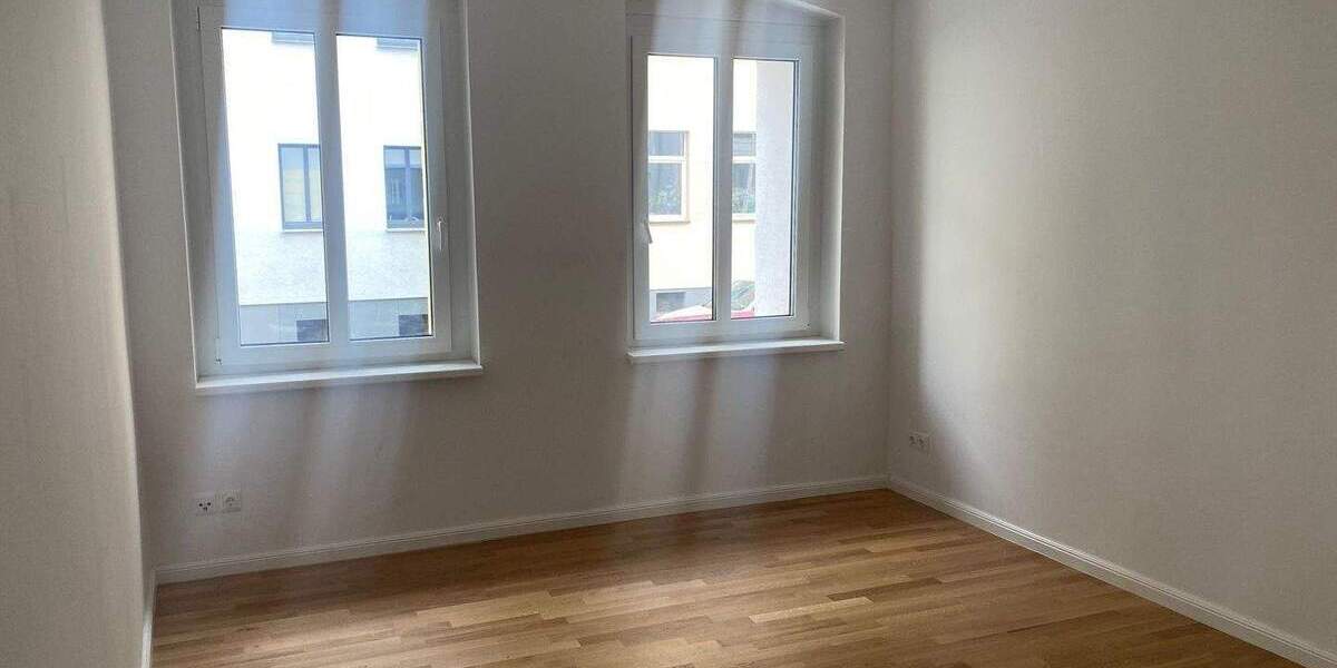 Zimmer Halle (Saale) Innenstadt - 2 Zimmer, 50 m&sup2;, 650&euro; | Angebot:25770424