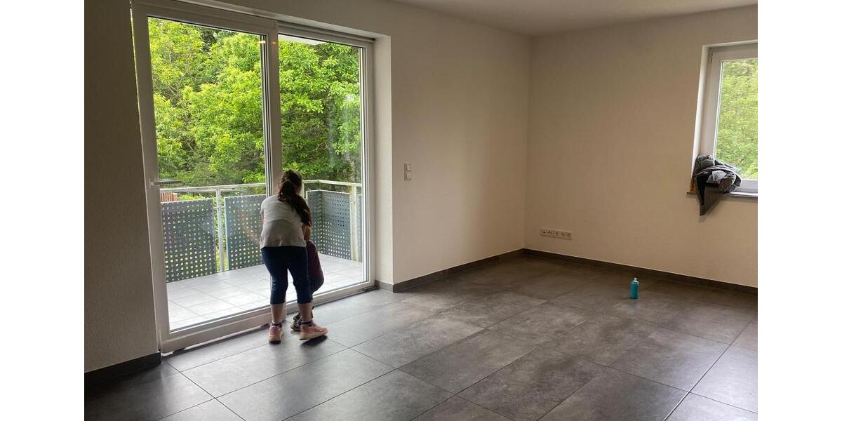 Hochparterre Mettlach - 3 Zimmer, 93 m&sup2;, 1.100&euro; | Angebot:25497668