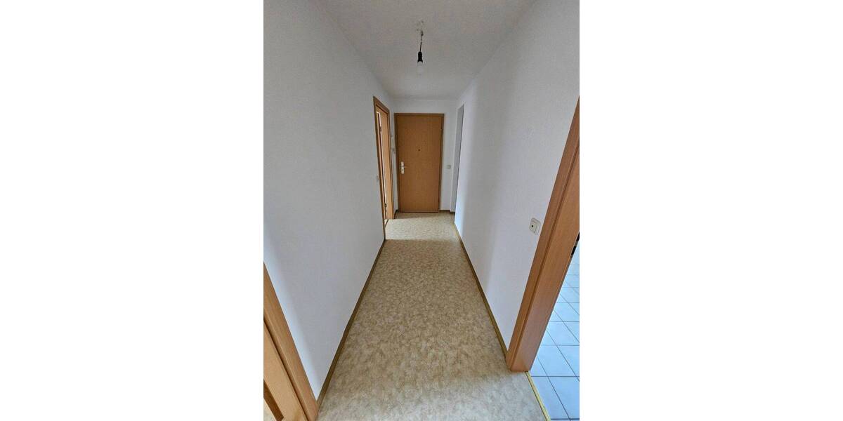 Etagenwohnung Gera Ostviertel - 2 Zimmer, 46 m&sup2;, 300&euro; | Angebot:26805926