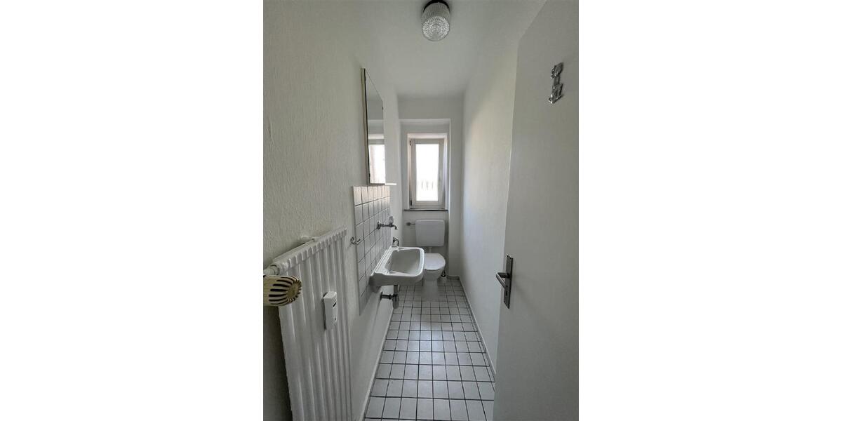 Etagenwohnung Singen (Hohentwiel) - 4 Zimmer, 91 m&sup2;, 850&euro; | Angebot:26148200