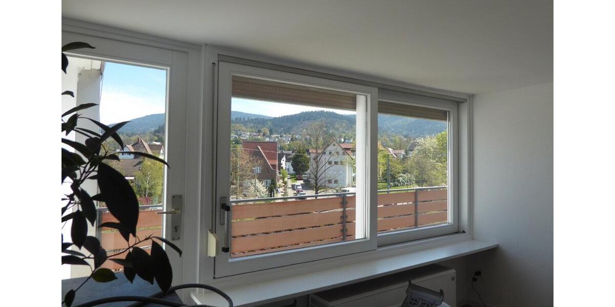 Etagenwohnung Gernsbach - 5 Zimmer, 145 m&sup2;, 1.450&euro; | Angebot:26137203