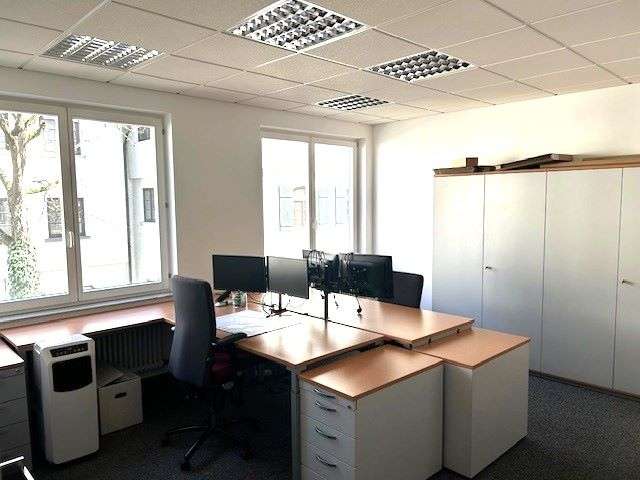Gewerbeobjekt Biberach - 1.200&euro; | Angebot:23830591
