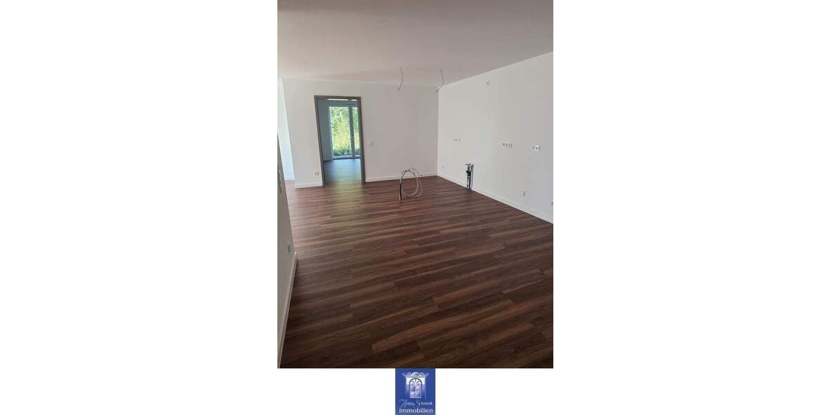 Etagenwohnung Döbeln - 4 Zimmer, 133 m&sup2;, 1.330&euro; | Angebot:25803087