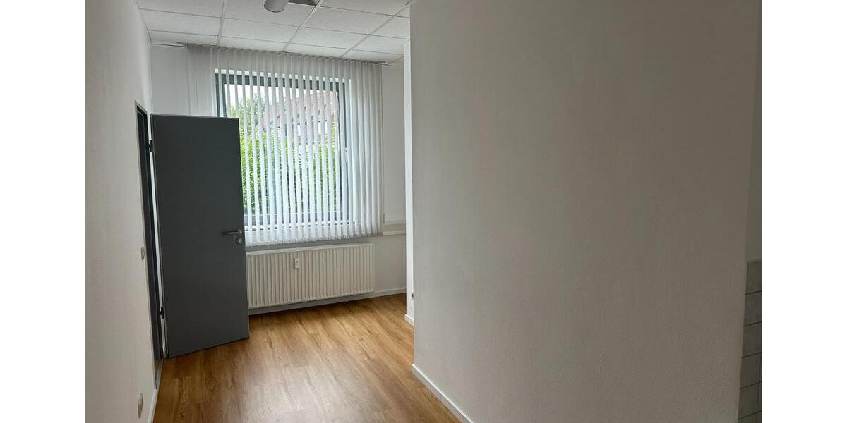 Gewerbeobjekt Seesen - 800&euro; | Angebot:24430603
