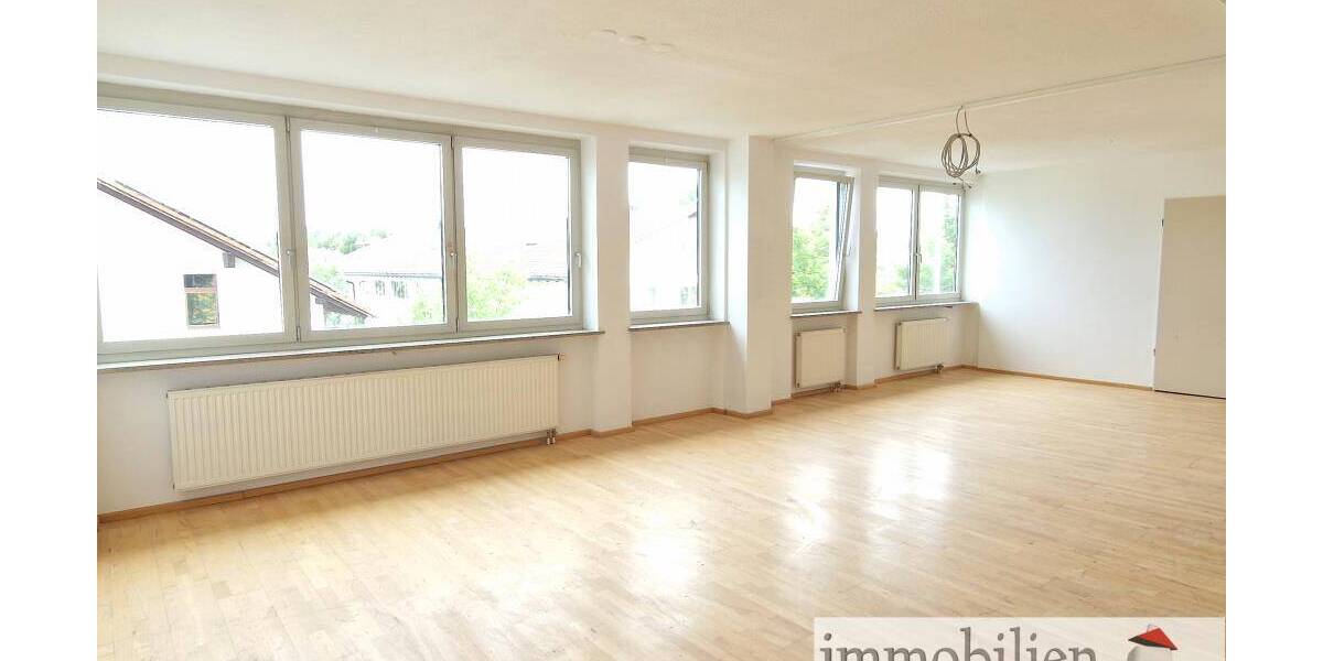 Gewerbeobjekt Weilheim - 4 Zimmer, 125 m&sup2;, 860&euro; | Angebot:24026718