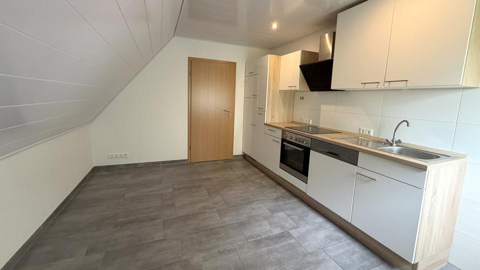 Dachgeschoßwohnung Edewecht - 2 Zimmer, 65 m&sup2;, 605&euro; | Angebot:26277669