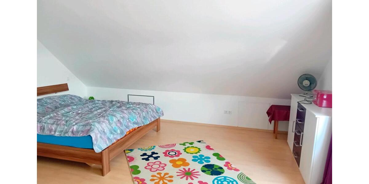 Wohnen auf Zeit Waldshut-Tiengen Tiengen - 2 Zimmer, 75 m&sup2;, 580&euro; | Angebot:26023690