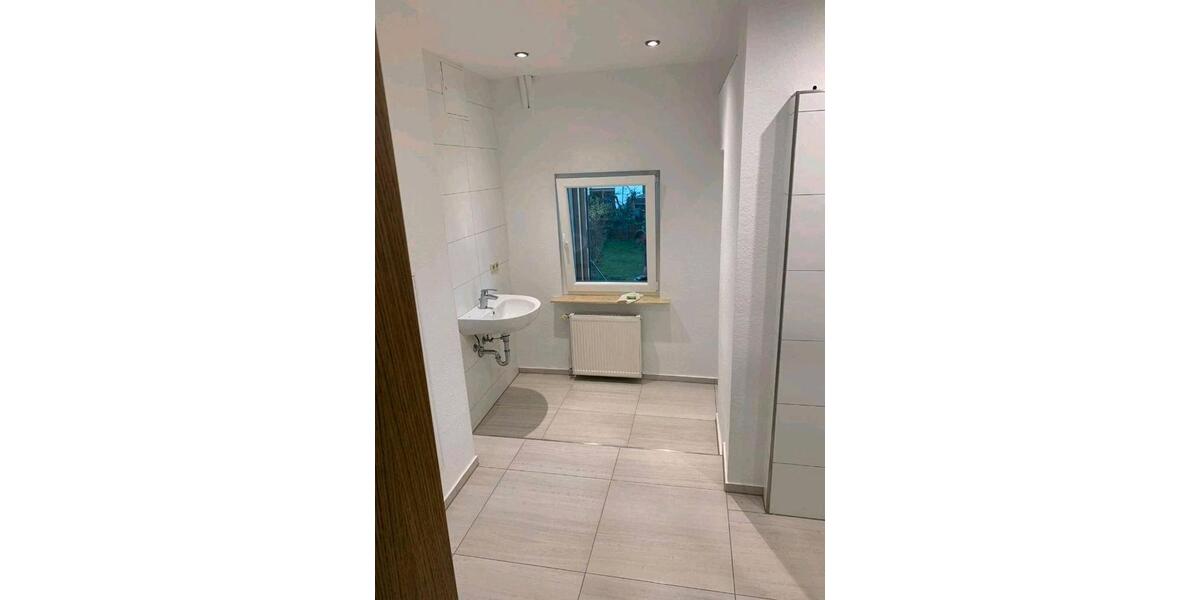 Bungalow Eisenach - 2 Zimmer, 80 m&sup2;, 800&euro; | Angebot:26523190