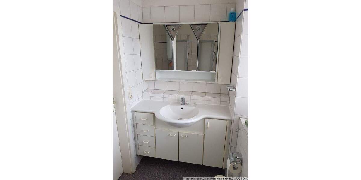 Etagenwohnung Lörrach - 3 Zimmer, 87 m&sup2;, 970&euro; | Angebot:25734285