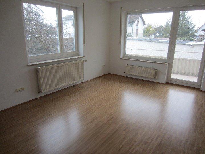 Hochparterre Ingolstadt Südost - 3 Zimmer, 73 m&sup2;, 730&euro; | Angebot:26021085