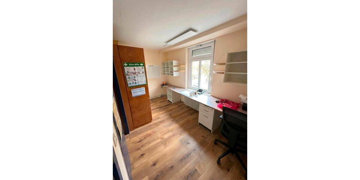 Gewerbeobjekt Bad Bergzabern - 6 Zimmer, 8 m&sup2;, 1.180&euro; | Angebot:24565120