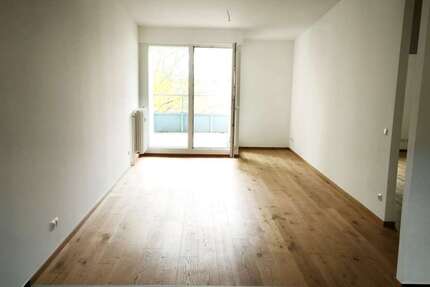 Wohnung zum Mieten in Berlin 1.213 € 60.65 m² 2 zimmer