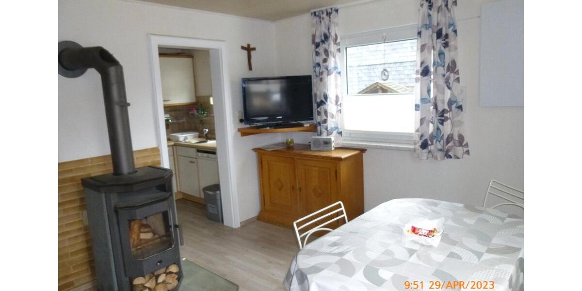 Wohnen auf Zeit Teuschnitz - 5 Zimmer, 110 m&sup2;, 16&euro; | Angebot:26541687