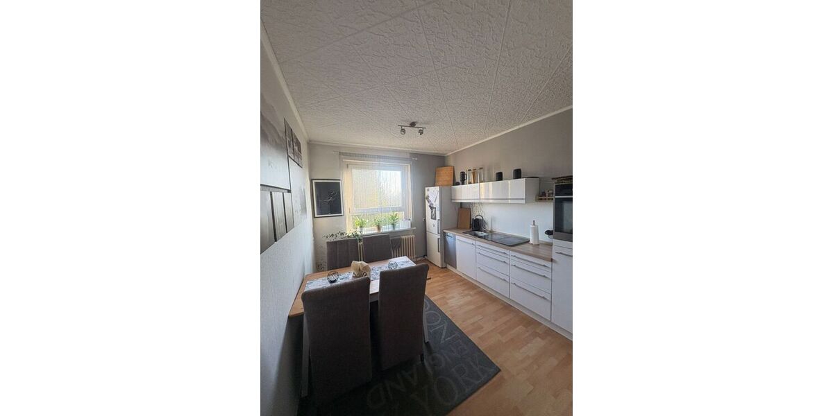 Helle und großzügig geschnittene Wohnung zu vermieten. 81m² - 2- Hungen | Angebot:25833943