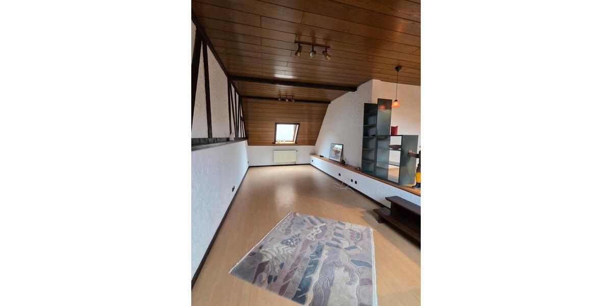 Dachgeschoßwohnung Epfendorf - 4 Zimmer, 100 m&sup2;, 900&euro; | Angebot:24841671