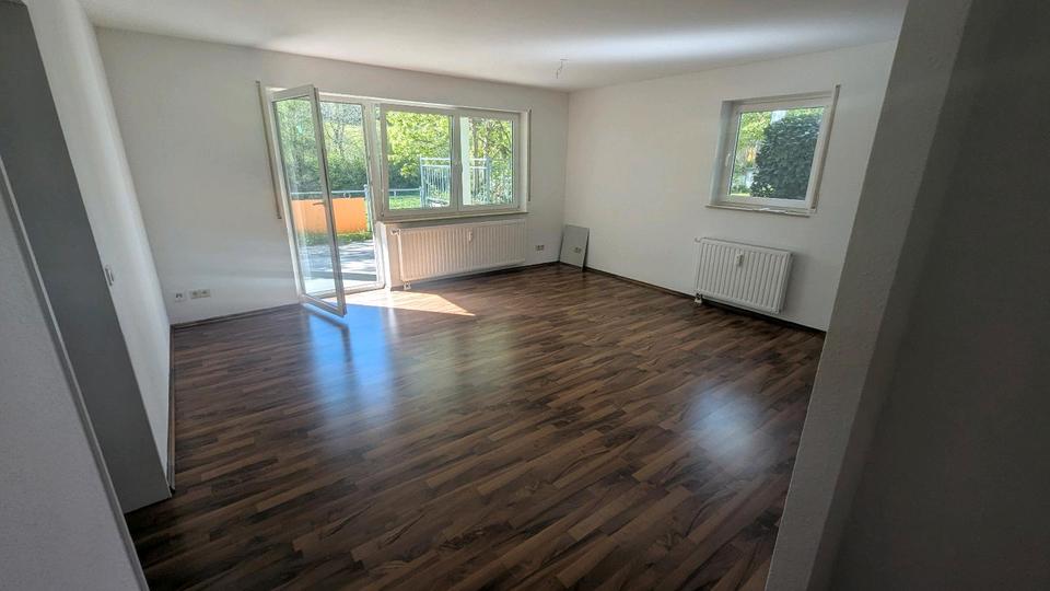 Terrassenwohnung Dunningen - 2 Zimmer, 67 m&sup2;, 950&euro; | Angebot:26444713