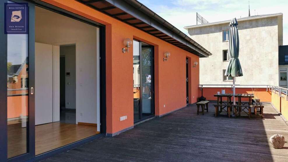 Penthousewohnung mit großer Dachterrasse am Opernplatz 4 zimmer