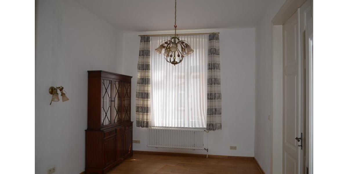 Erdgeschoßwohnung Einbeck - 4 Zimmer, 103 m&sup2;, 950&euro; | Angebot:26665192