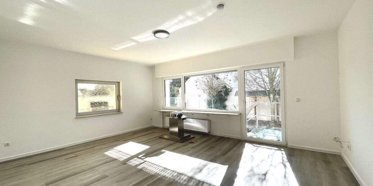 Einfamilienhaus Bad Homburg Ober-Erlenbach - 1 Zimmer, 322 m&sup2;, 3.400&euro; | Angebot:24762626