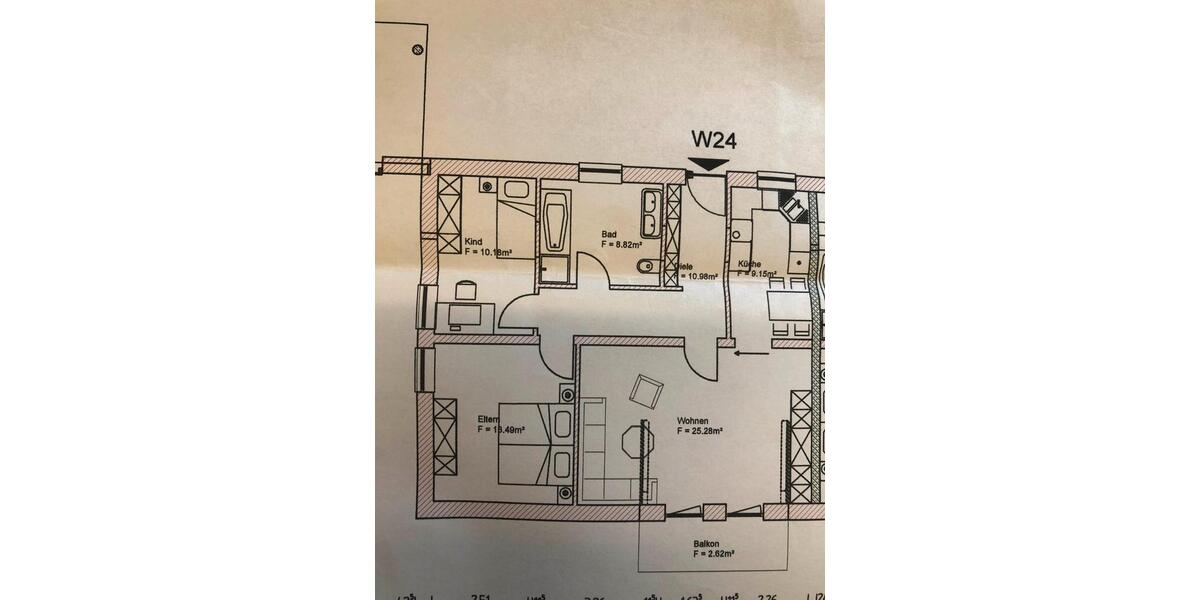 Dachgeschoßwohnung Leiblfing - 3 Zimmer, 83 m&sup2;, 750&euro; | Angebot:26676160