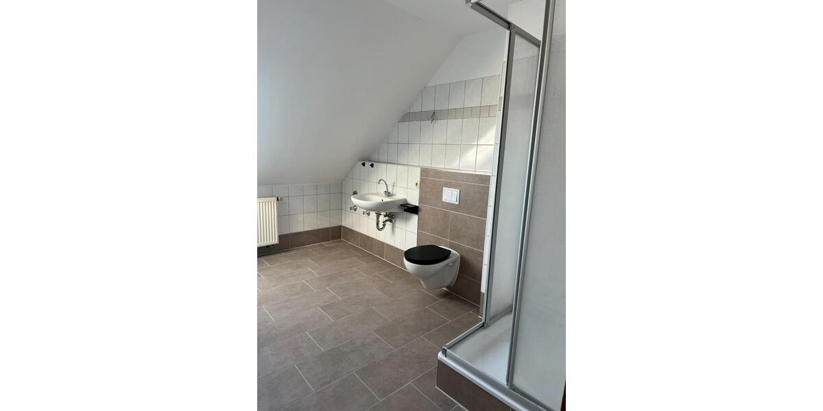 Dachgeschoßwohnung Wittenberg Lutherstadt - 3 Zimmer, 87 m&sup2;, 630&euro; | Angebot:25146235