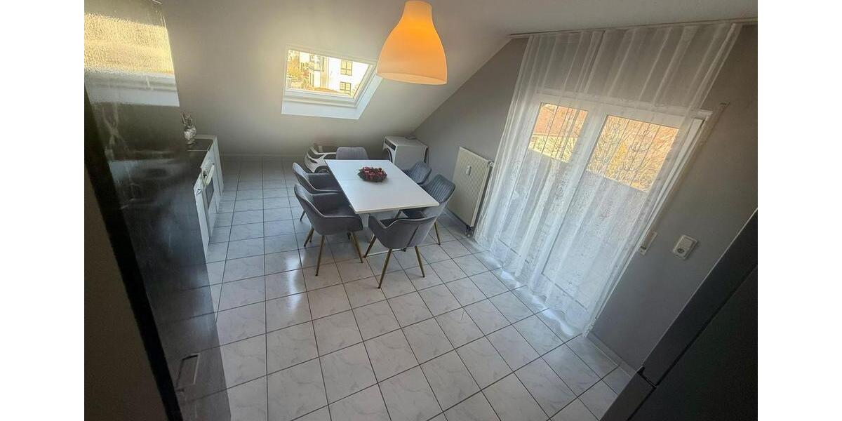 Dachgeschoßwohnung Pohlheim - 2 Zimmer, 62 m&sup2;, 700&euro; | Angebot:25171317