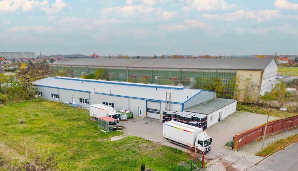 Halle in Schönebeck 5.500 € 1296 m²
