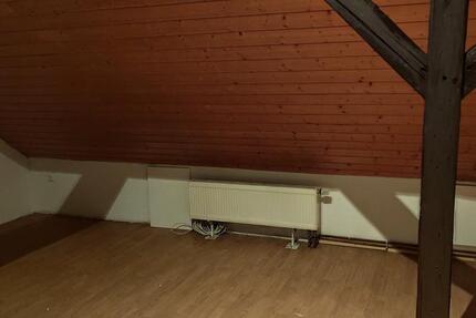 Wohnung Darmstadt Eberstadt - 4 Zimmer, 160 m&sup2;, 1.500&euro; | Angebot:24525401