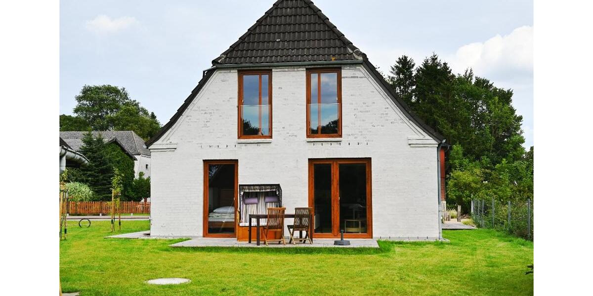 Dachgeschoßwohnung Kiel Blücherplatz - 3 Zimmer, 85 m&sup2;, 1.200&euro; | Angebot:24440656