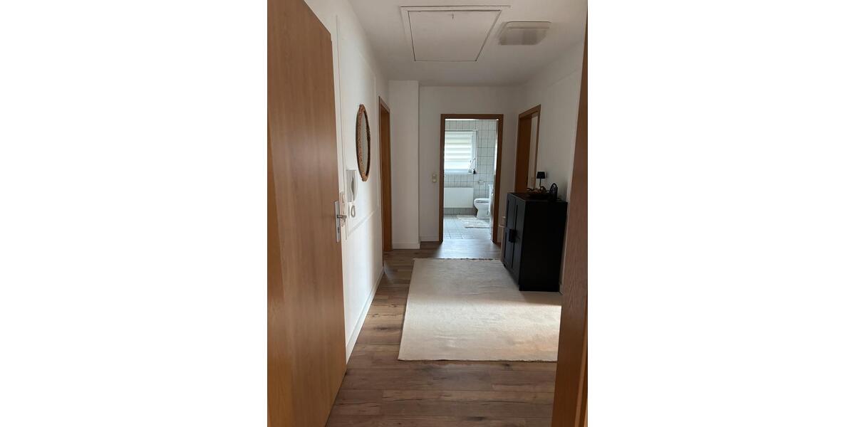 Dachgeschoßwohnung Betzdorf - 4 Zimmer, 90 m&sup2;, 800&euro; | Angebot:25057908