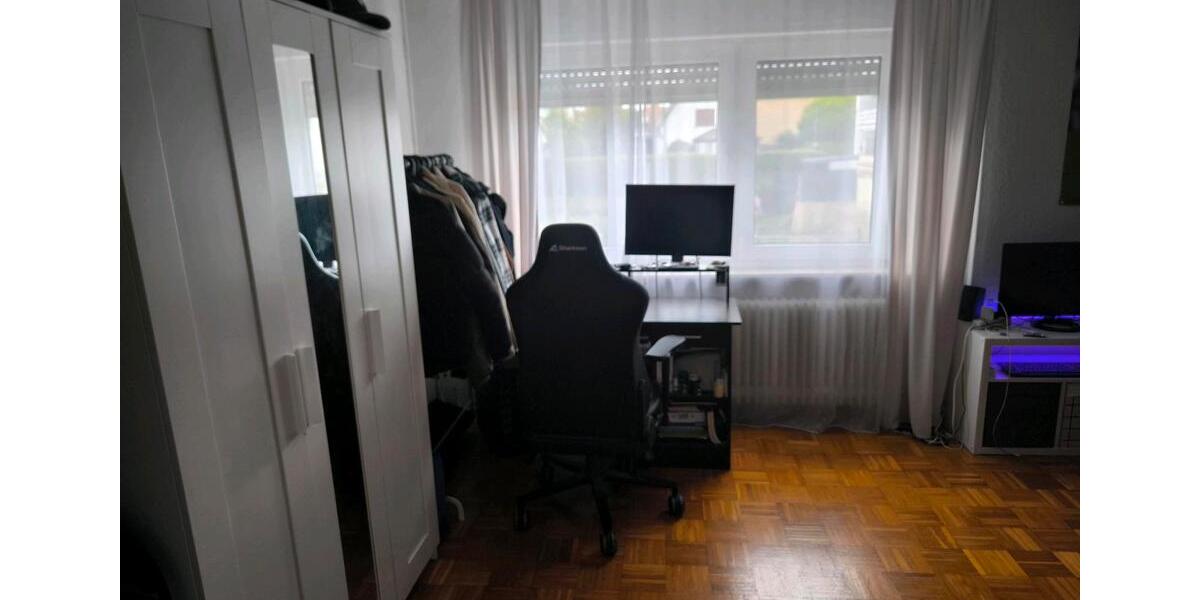 Etagenwohnung Gießen Wieseck - 1 Zimmer, 32 m&sup2;, 470&euro; | Angebot:26701996