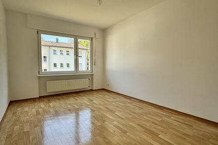 Wohnung Waldshut-Tiengen Tiengen - 4 Zimmer, 86 m&sup2;, 900&euro; | Angebot:27107855
