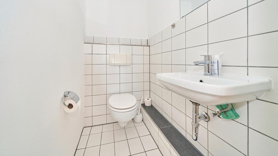 Dachgeschoßwohnung Bietigheim-Bissingen Bissingen - 3 Zimmer, 80 m&sup2;, 1.000&euro; | Angebot:25162024