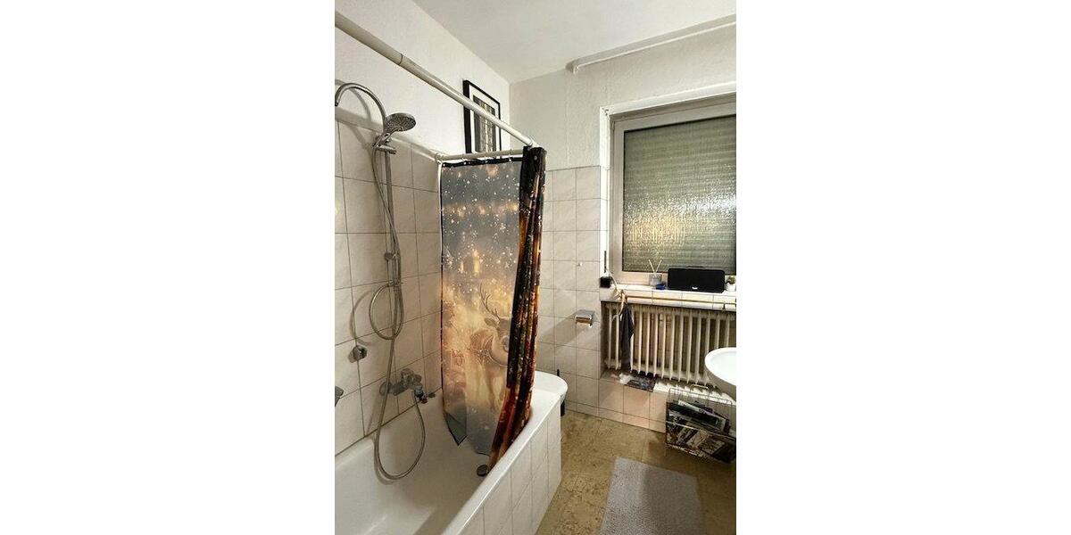 Terrassenwohnung Mönchengladbach Ost - 4 Zimmer, 85 m&sup2;, 390&euro; | Angebot:26001801