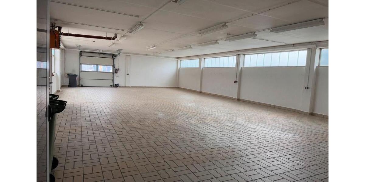 Gewerbeobjekt Adelsdorf - 1.800&euro; | Angebot:26228215