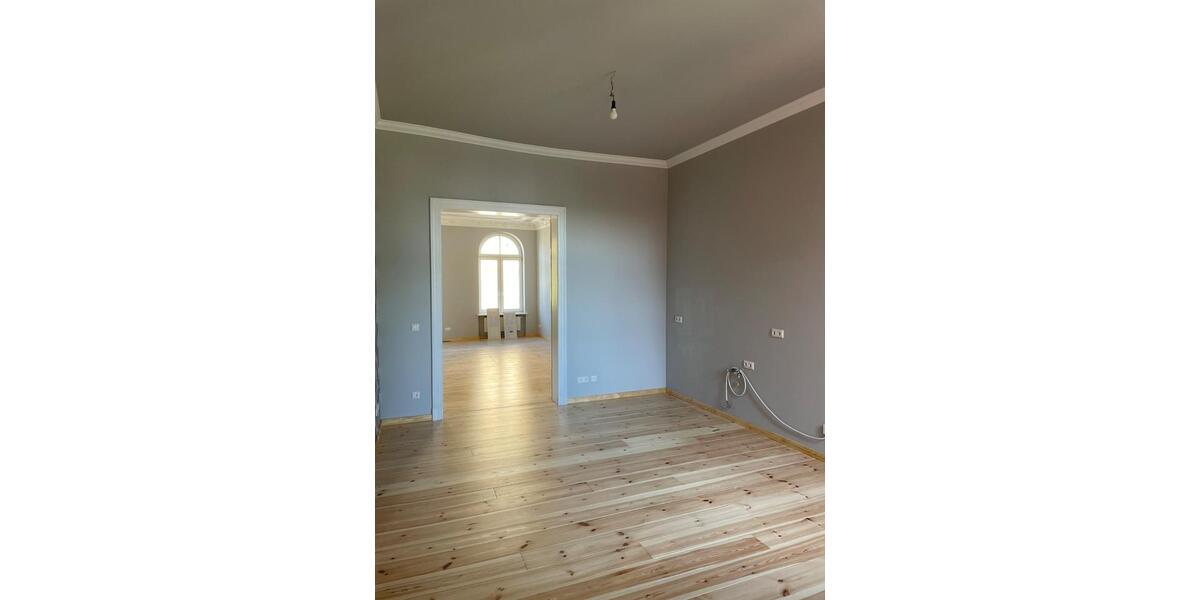 Etagenwohnung Rostock - 3 Zimmer, 97 m&sup2;, 1.455&euro; | Angebot:26522467