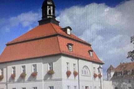 Wohnung Gommern Ladeburg - 5 Zimmer, 130 m&sup2;, 699&euro; | Angebot:24531553