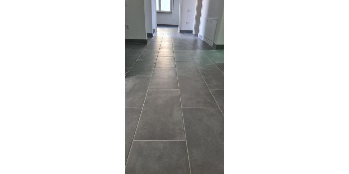 Erdgeschoßwohnung Trossingen - 4.5 Zimmer, 100 m&sup2;, 1.090&euro; | Angebot:24641629