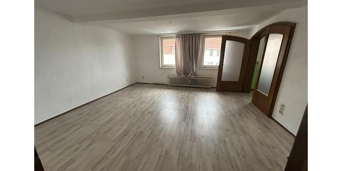 Doppelhaushälfte Waldkappel - 10 Zimmer, 260 m&sup2;, 1.000&euro; | Angebot:26493862