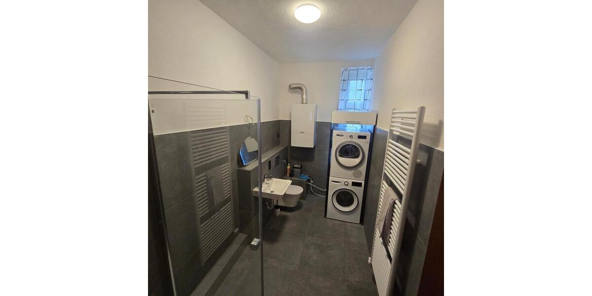 Wohnen auf Zeit Wuppertal Gemarkung Langerfeld - 20 Zimmer, 400 m&sup2;, 35&euro; | Angebot:21466627