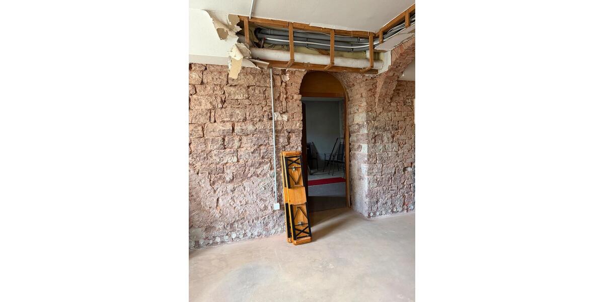 Etagenwohnung Homburg - 2 Zimmer, 50 m&sup2;, 860&euro; | Angebot:25639254