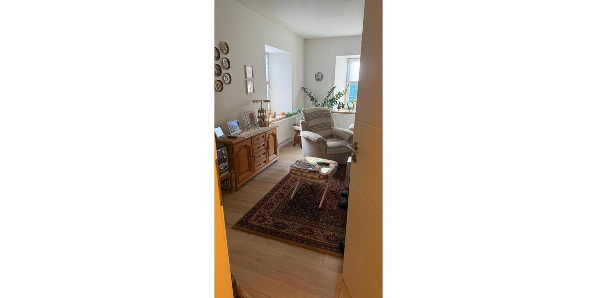 3+1 Raumwohnung mit Terrasse ab 1.4.26 zu vermieten Neudietendorf 3 zimmer