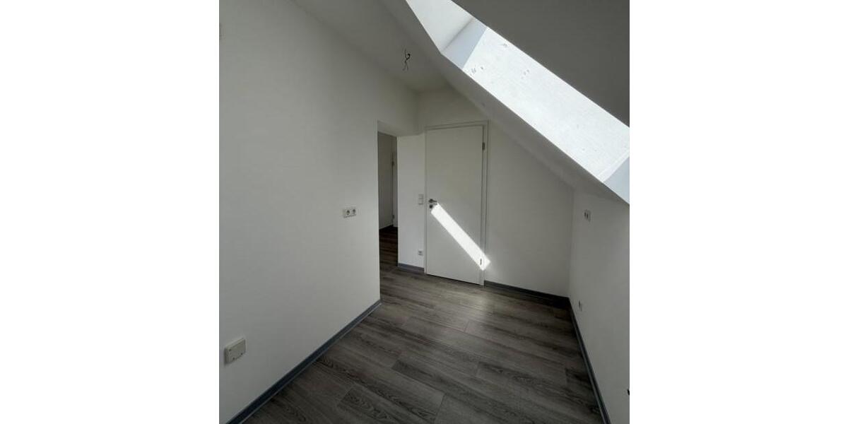 Etagenwohnung Seegebiet Mansfelder Land - 1 Zimmer, 49 m&sup2;, 329&euro; | Angebot:23711269