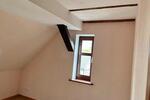 Dachgeschoßwohnung Lohfelden - 4 Zimmer, 93 m&sup2;, 930&euro; | Angebot:26663716