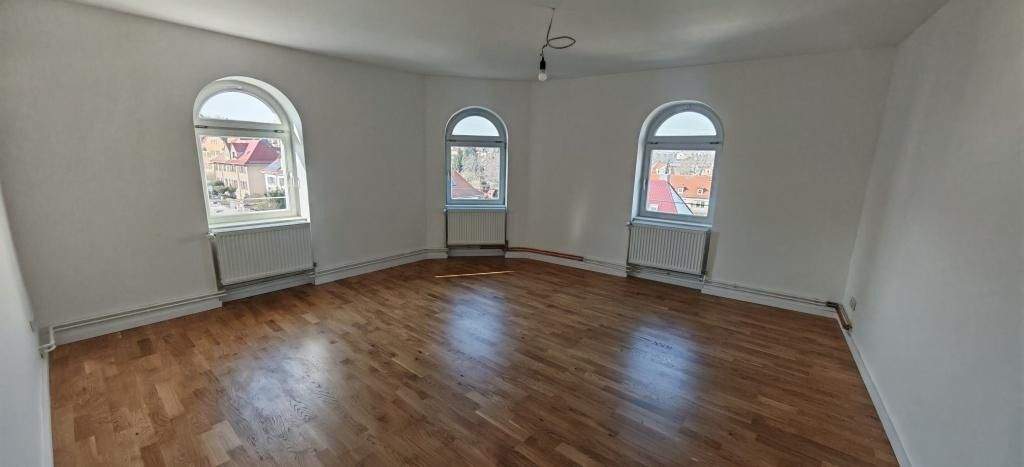 Etagenwohnung Dresden Naußlitz - 5 Zimmer, 174 m&sup2;, 1.825&euro; | Angebot:25667275